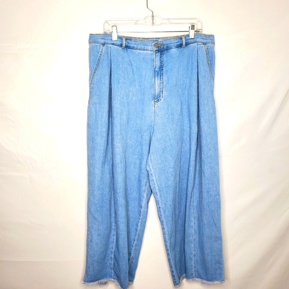 Anthropologie Pilcro Cropped Wide Leg Jeans Pleated Raw Hem Denim Size 32 - Picture 15 of 15